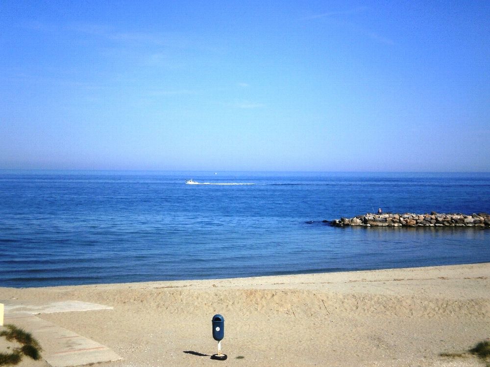   STUDIO POUR DEUX FACE MER. Languedoc-Roussillon, Port Barcares (66420)