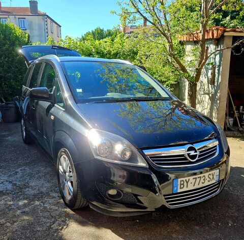 Opel zafira 1.7 CDTI - 125 ch FAP Connect Pack