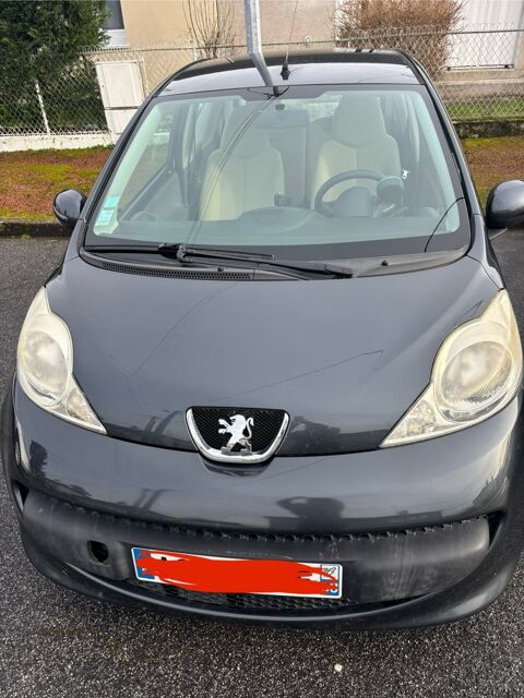 Peugeot 107 1.0e 12V 68ch BLUE LION 2-Tronic Trendy