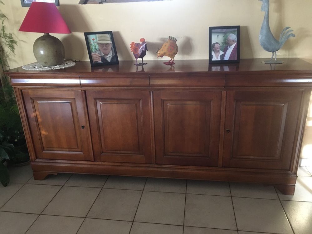 BUFFET STYLE LOUIS PHILIPPE Meubles