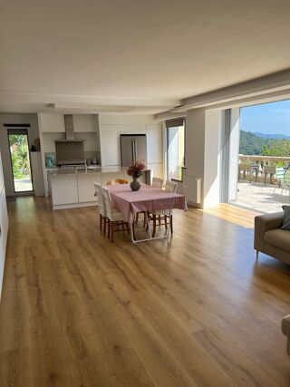  Appartement � vendre 4 pi�ces 118 m� Les adrets-de-l'est�rel