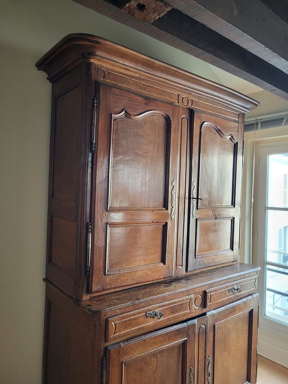 Buffet 2 corps style Louis XV Meubles