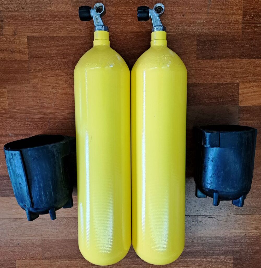 2 bouteilles de plong&eacute;e R&eacute;&eacute;prouv&eacute;es le 10/06/2025 (certifica Sports