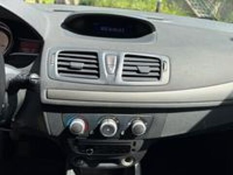 M&eacute;gane III dCi 110 FAP eco2 Expression 2012 occasion 94340 Joinville-le-Pont