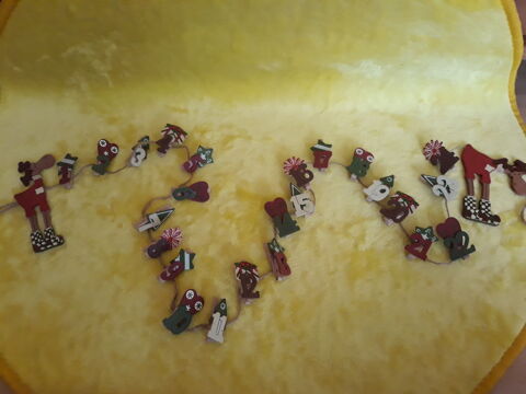 Dcoration de Nol - Calendrier de l'Avent en bois 12 Livry-Gargan (93)