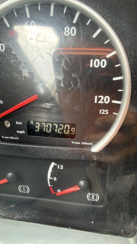 MAN Camion - porteur > 3,5 t 2006 occasion Le Lamentin 97232