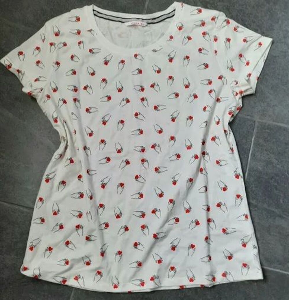 Tee shirt &eacute;cru motif mains et c?urs camaieu T 40 Vêtements