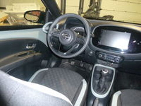 Aygo X 1.0 VVT-i 72 Design 2025 occasion 95300 Ennery