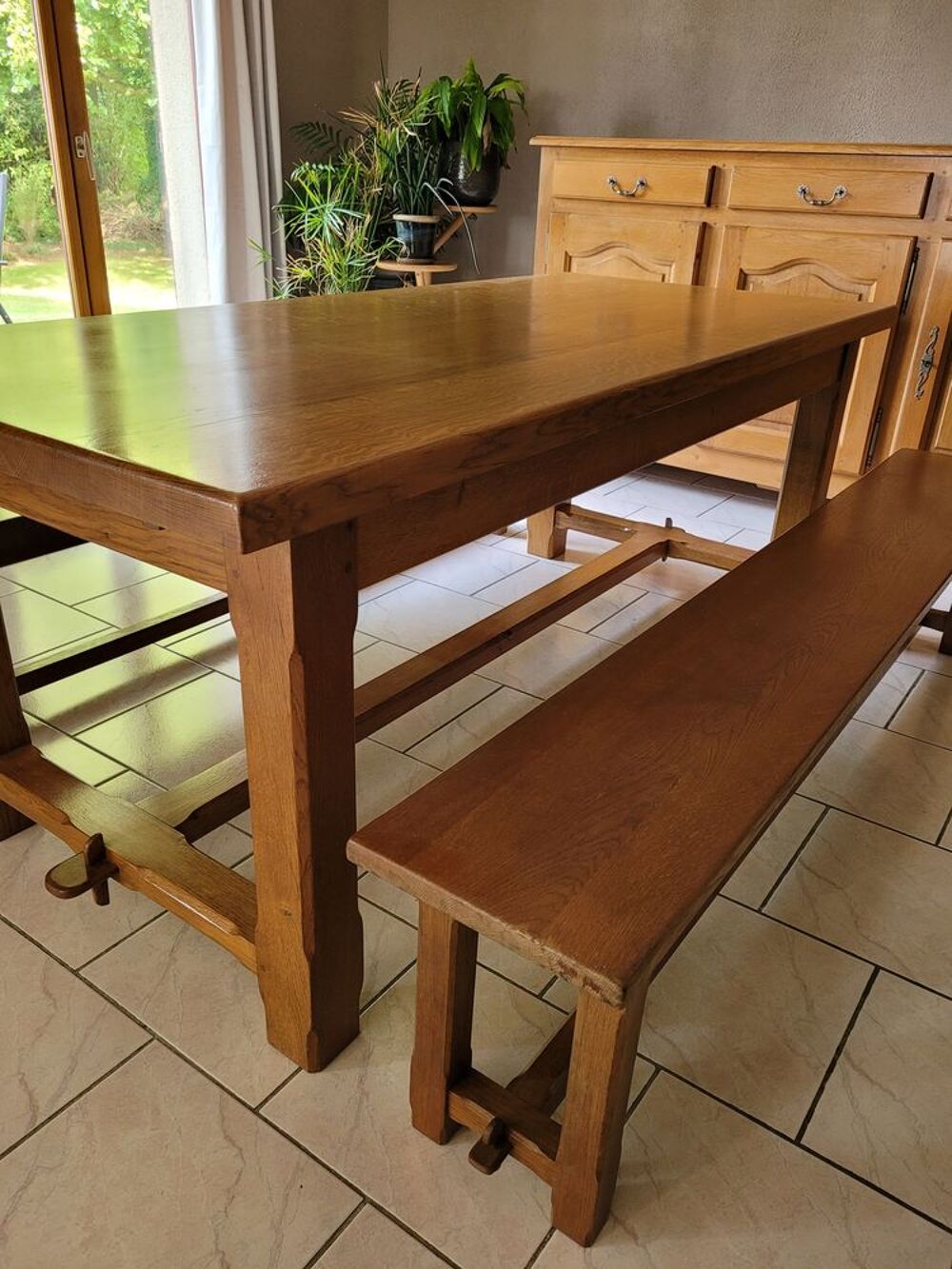 Table ch&ecirc;ne massif + bancs et rallonges - Etat impeccable Meubles