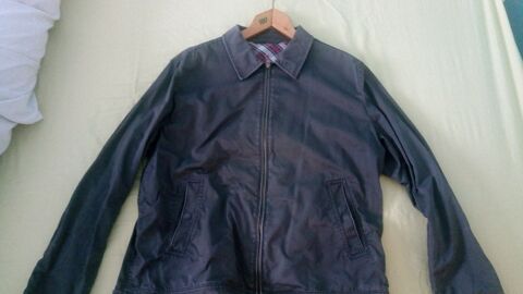Veste UNIQLO 5 Thiais (94)