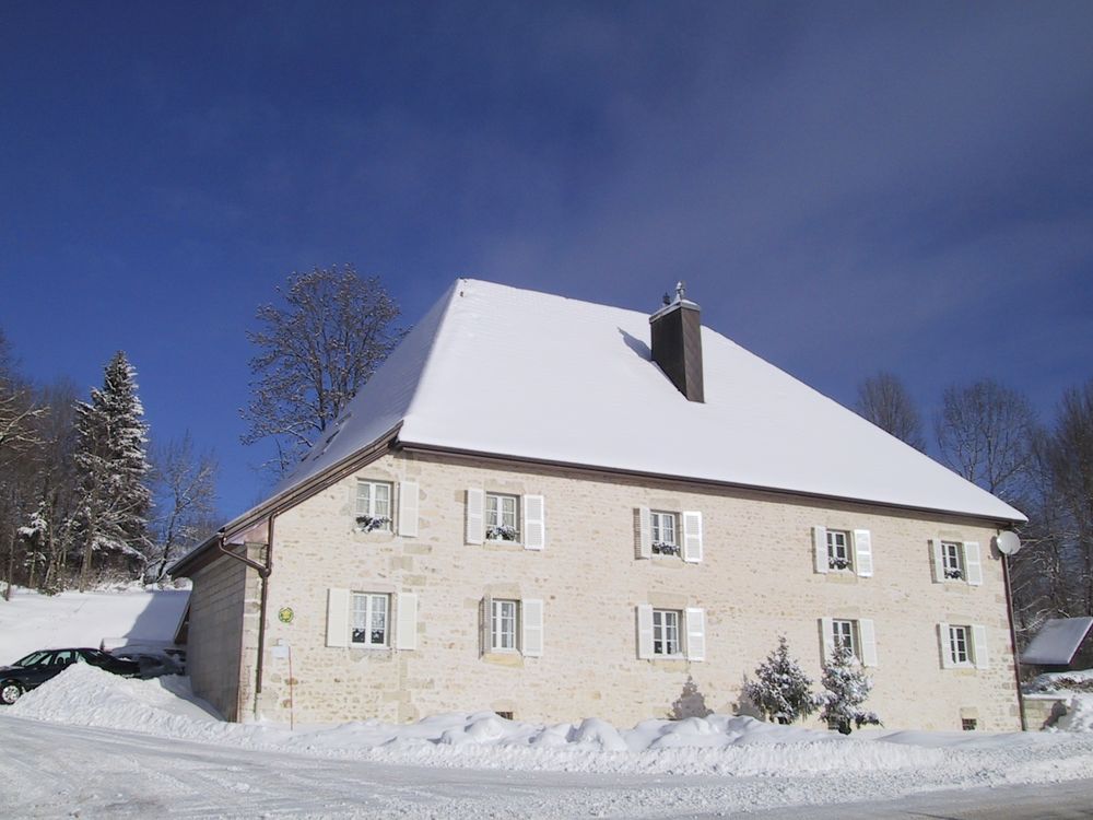   Grand gîte duplex de 120m2 en 4 Étoiles piscine chauffée  Franche-Comté, Sarrageois (25240)