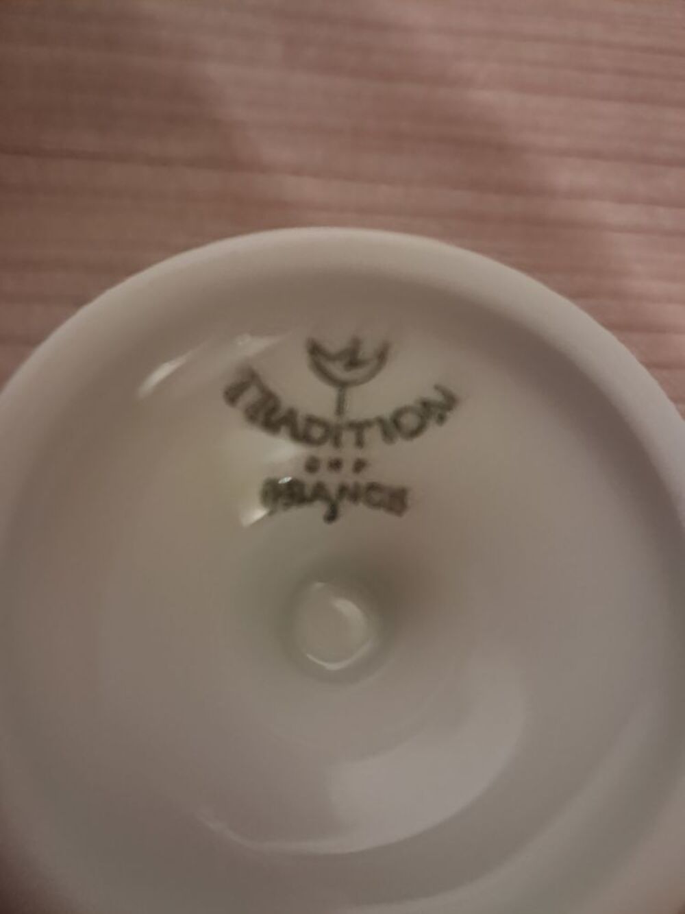 4 COQUETIERS EN PORCELAINE BLANCHE Décoration