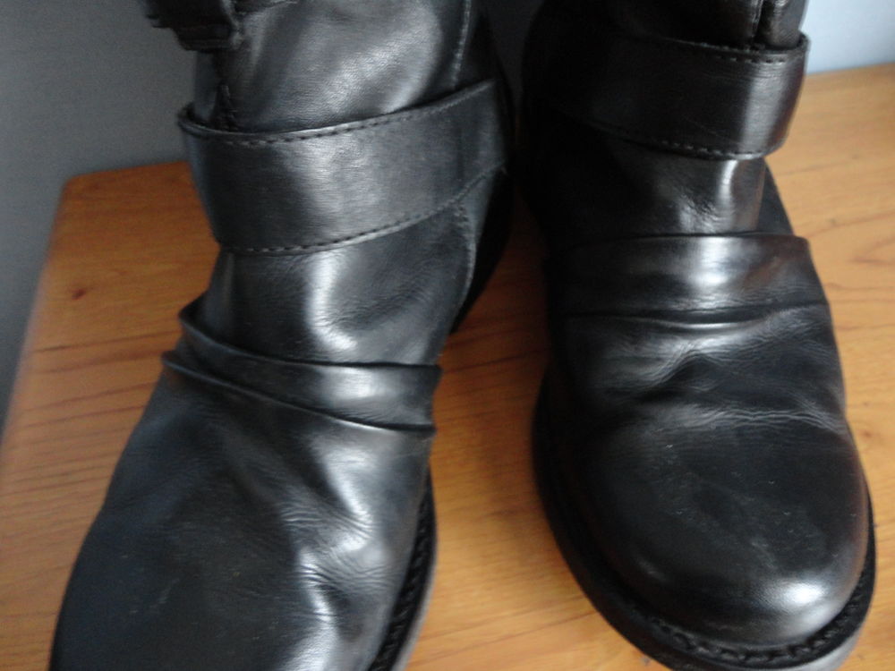BOTTE noire - style motard - femme - 38 Chaussures
