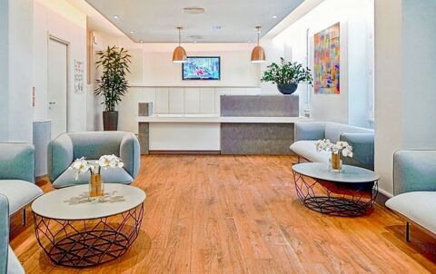 Louez un grand espace de bureau pour 50 personnes &agrave; Paris 75 BD Haussmann 29226 75008 Paris