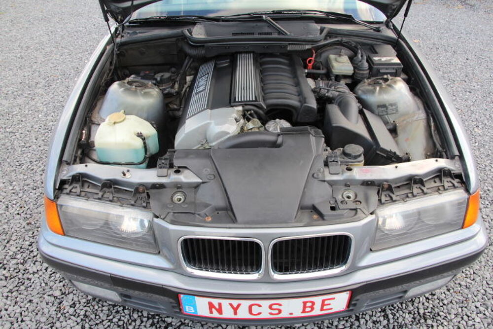 S&eacute;rie 3 325i A 1993 occasion 59310 Auchy-lez-Orchies