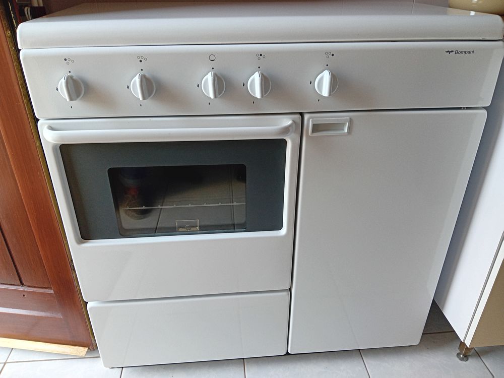 Gazini&egrave;re BOMPANI Electroménager