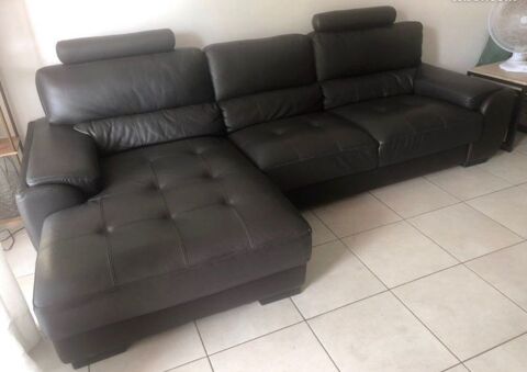 Canap d'angle  800 Antibes (06)