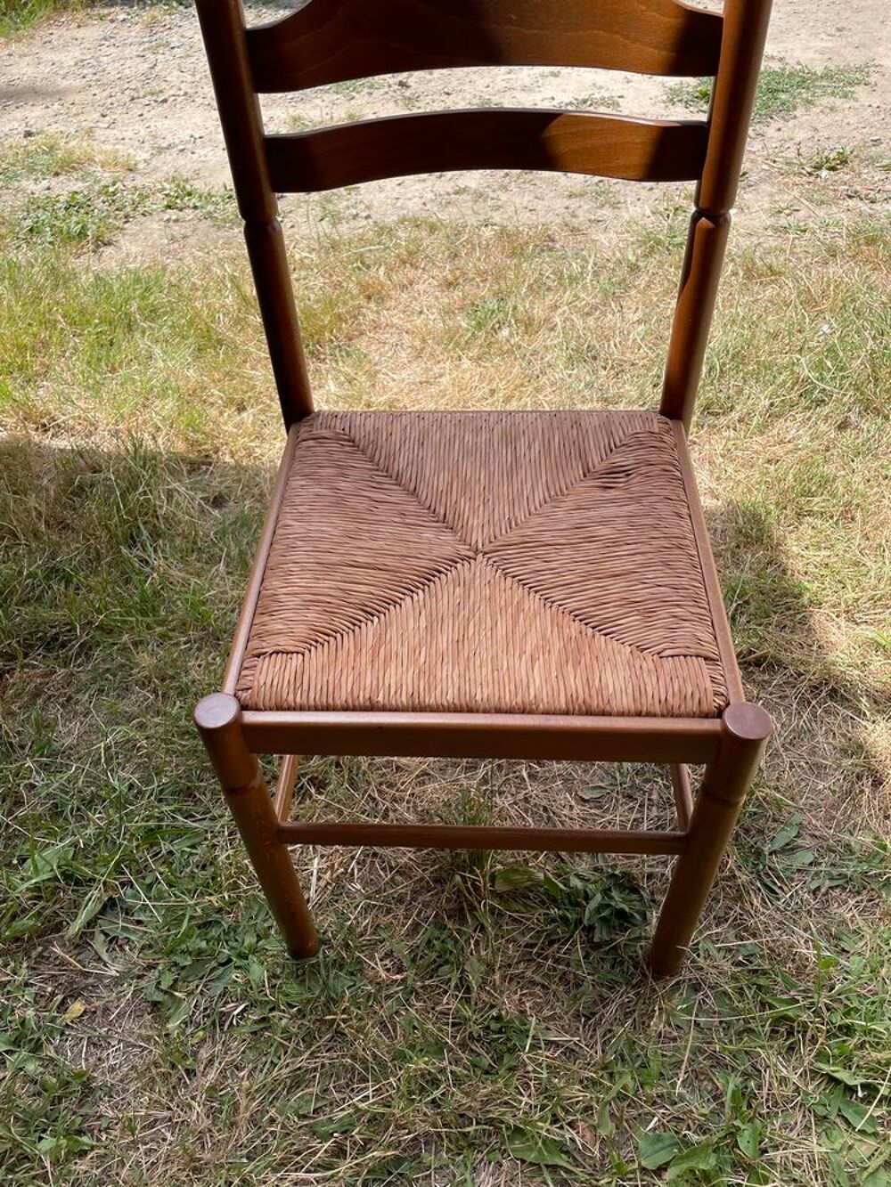 6 chaises en pailles Meubles