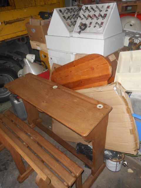  bureau �colier ancien tout neuf faire prix 200 Saran (45)