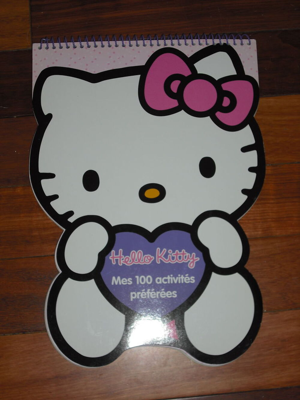 Grand cahier d'activit&eacute;s Hello Kitty &agrave; spirale (35cm/26cm) Jeux / jouets
