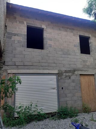  Remise / Grange à vendre 100 m²