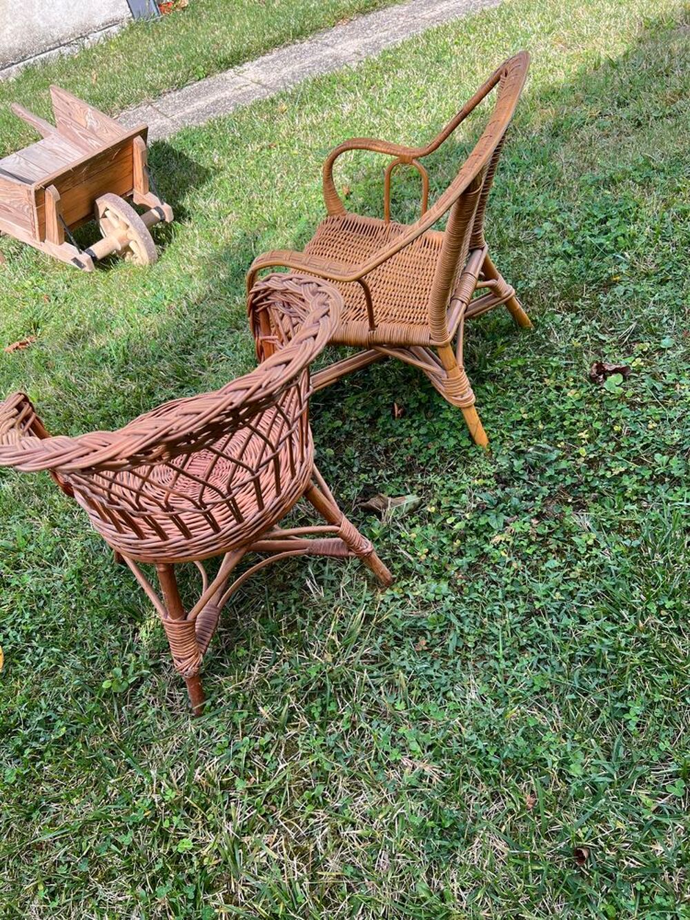 Lot chaises rotin et brouettes enfant Mobilier enfants