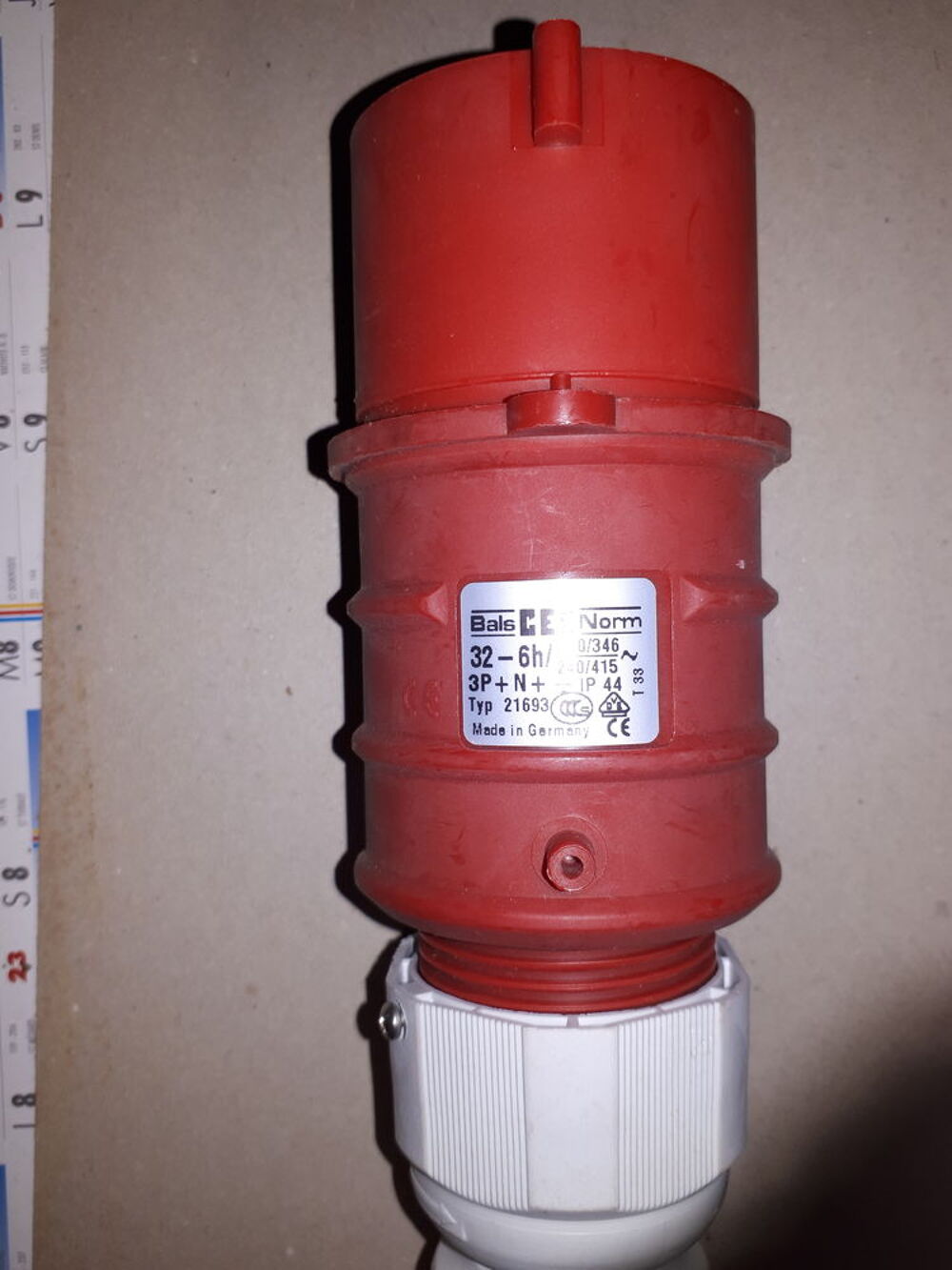 fiche tetra 32 Amperes (99) Bricolage