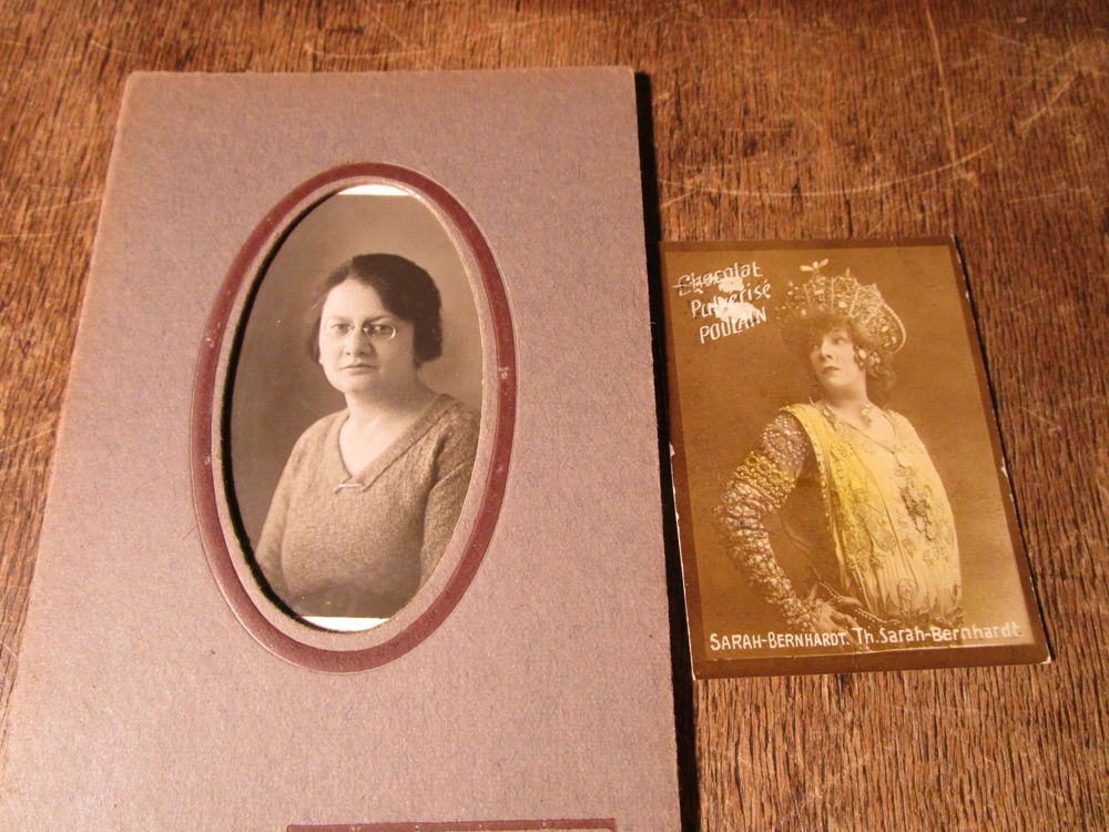 VIEILLE PHOTOS PORTRAIT CHOCOLAT POULAIN SARAH BERNHARDT 