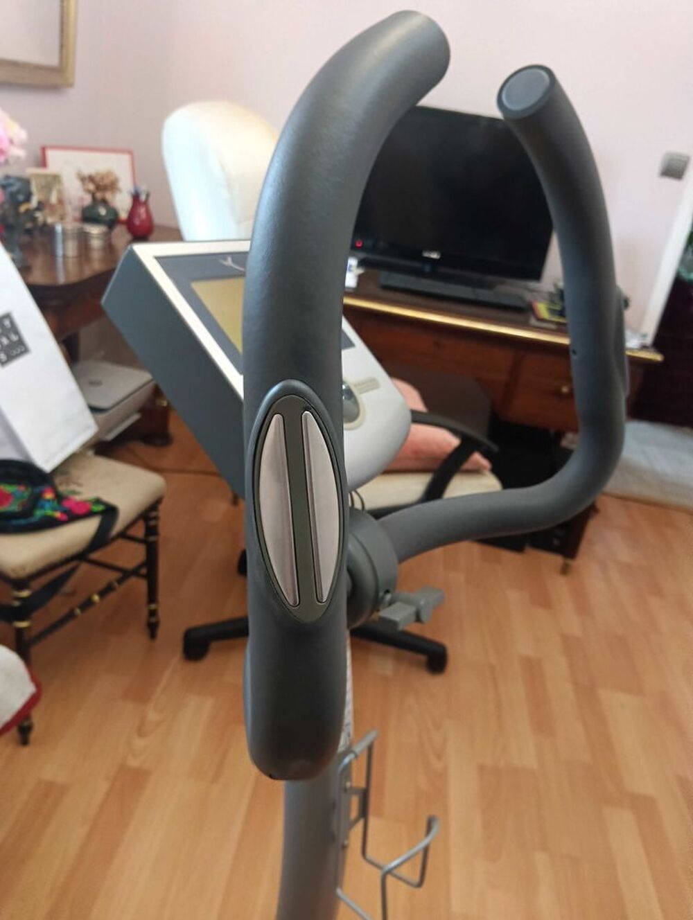 V&eacute;lo elliptique connect&eacute; Vélos