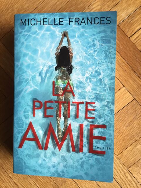Livre   La petite amie   (3) 10 Tours (37)