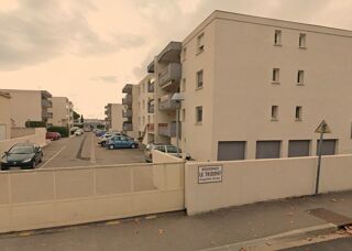  Parking / Garage � louer 20 m� Mauguio-carnon-plage