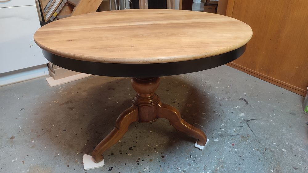 Table ronde ancienne Meubles