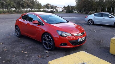 Opel Astra OPC LINE 2015 occasion Saint-Georges-de-Rouelley 50720