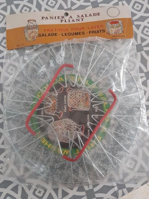 Panier à salade et fruits pliant neuf, vintage. 20 Montblanc (34)