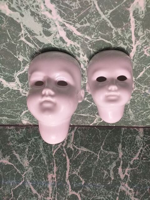 Tete de poup�e en porcelaine 14 Tours (37)