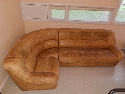 Canap d'angle arrondi cuir pleine fleur vintage 5 places
0 Montigny-le-Bretonneux (78)