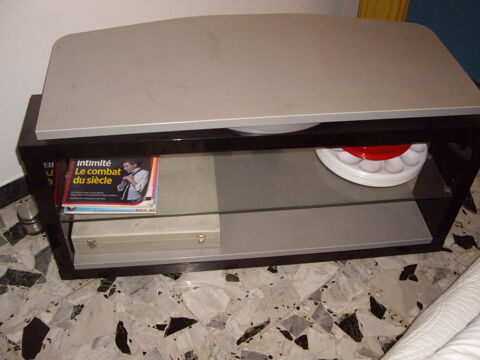 mueble de tele    99 Vauvert (30)