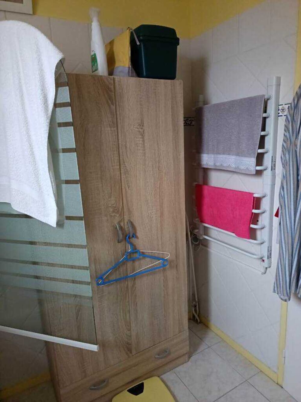mobilier salle de bain Meubles