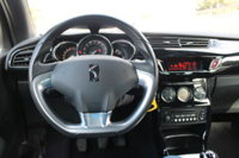 DS3 DS 3 PureTech 82 BVM So Chic 2015 occasion 20260 Calvi