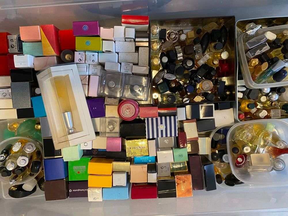 MINIATURES DE PARFUM DE COLLECTION 