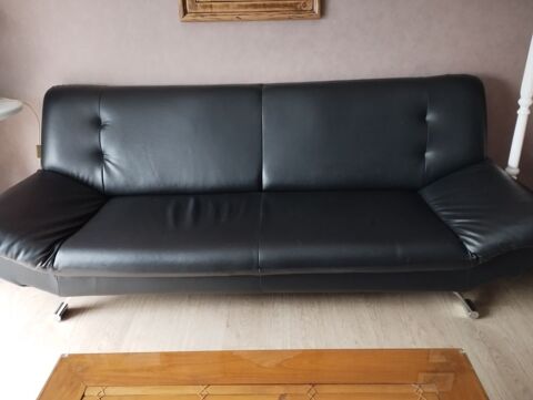 canap en simili cuir noir 150 Saint-Lger-sous-Cholet (49)
