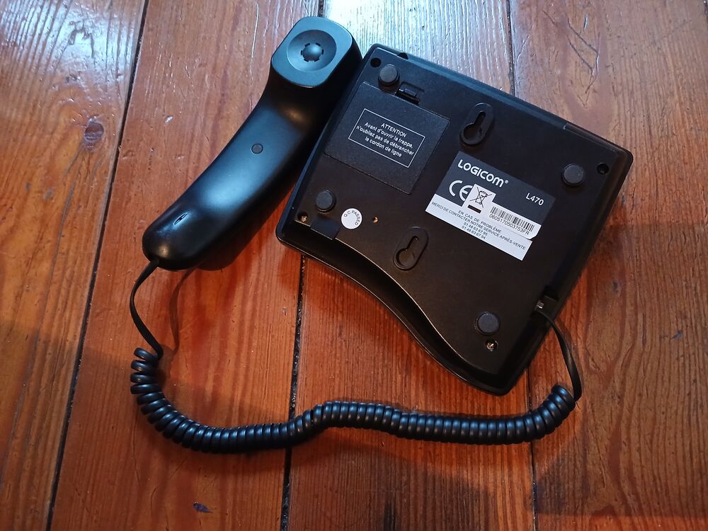 Telephone filaire Téléphones et tablettes