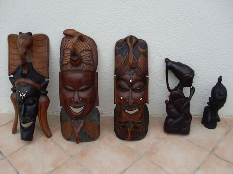Lot de masques de chef de tribu en bois exotique 155 Saint-Lger-des-Bois (49)