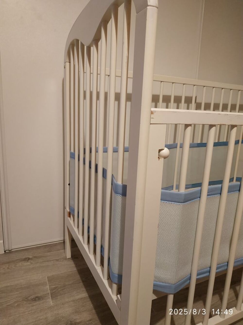 Lit b&eacute;b&eacute;120 cm &agrave; barreaux Mobilier enfants