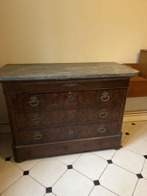 Commode ancienne à 3 tiroirs Le Vésinet (78)