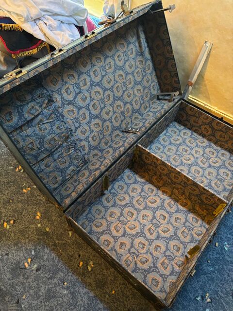 COFFRE DE STEAMER ANCIEN 350 Loudun (86)