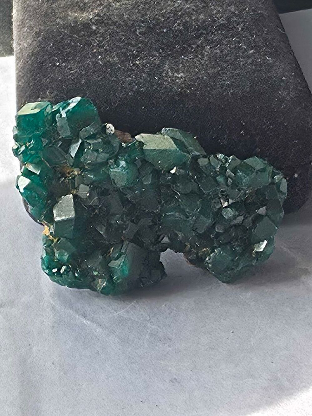 Dioptase Brut Vert Emeraude du Katanga RDC-Sp&eacute;cimen 16g 