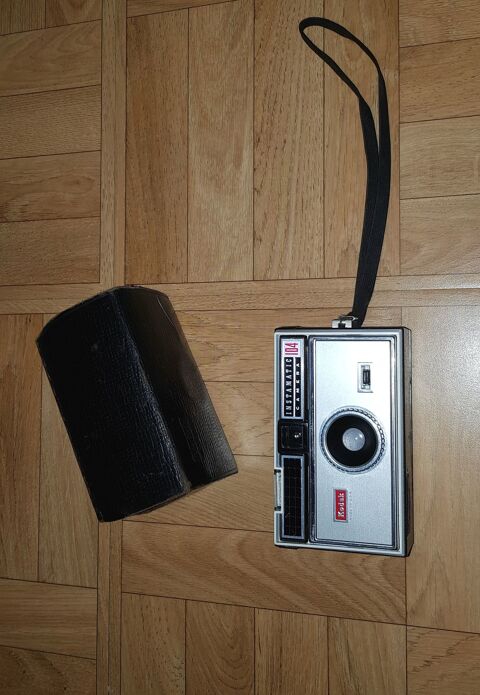 Appareil photo Instamatic 104 camera kodak 18 Limeil-Br�vannes (94)