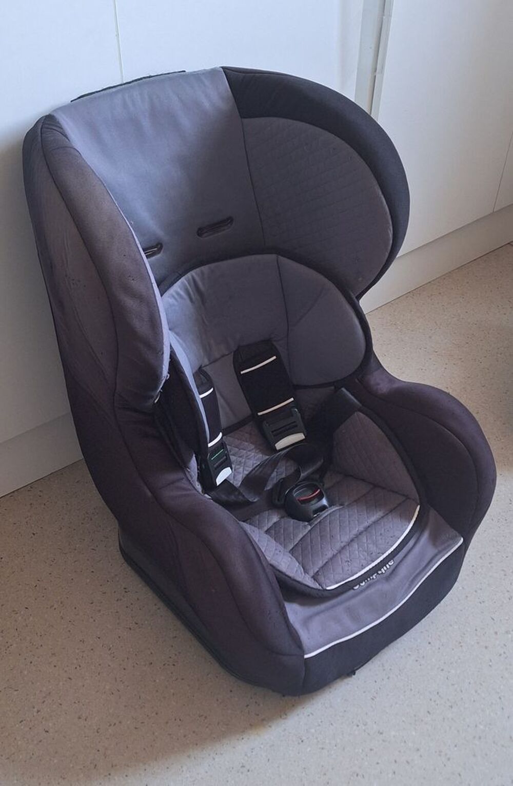 Siege auto b&eacute;b&eacute; Puriculture
