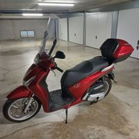 HONDA 2013 occasion 25000 Besan&ccedil;on